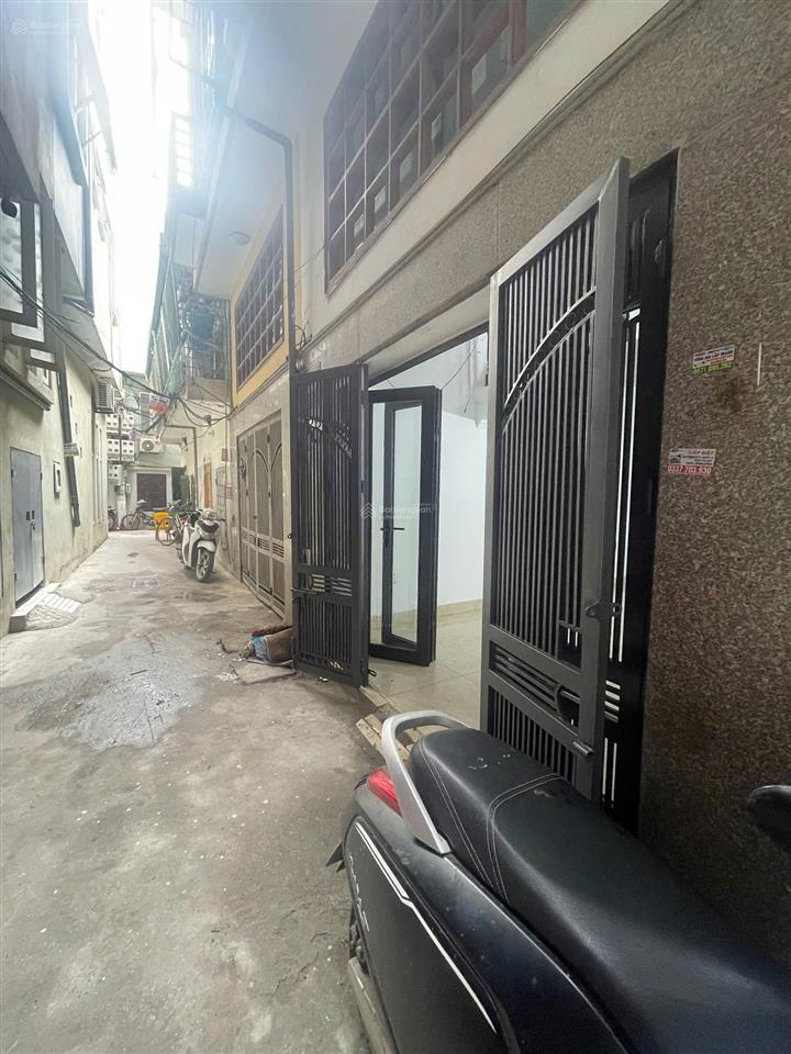 Bán nhà phố giáp nhị, giáp bát hoàng mai, ô tô gần, 5 tầng dân tự xây, 35m2, chủ sốt bán giá 6.6 tỷ
