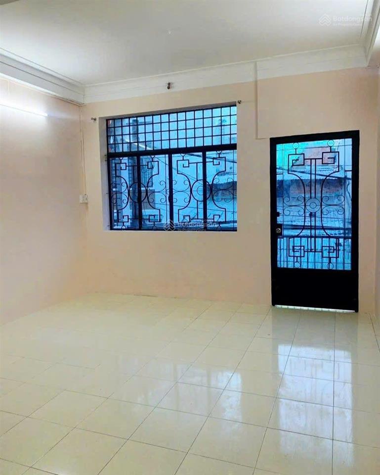 Cho thuê 4,2x16m 2 tấm  hẻm 6m lũy bán bích  gần hòa bình, tô hiệu, giáp q.11, lạc long quân