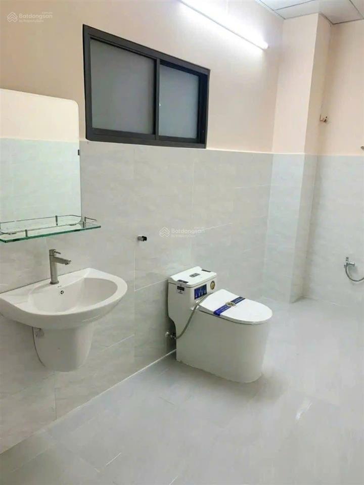 Cho thuê 4,2x16m 2 tấm  hẻm 6m lũy bán bích  gần hòa bình, tô hiệu, giáp q.11, lạc long quân