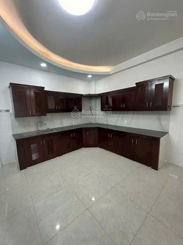 Cho thuê nhà đẹp 3 tấm, 4x14m, 3pn  1/ gò dầu  gần tân sơn nhì, trường chinh