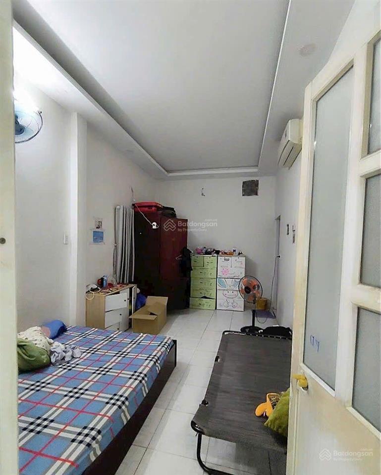 Cho thuê 1/ lê trọng tấn  4x11m nhà đẹp 2pn  gần trường đh cntp, trường chinh