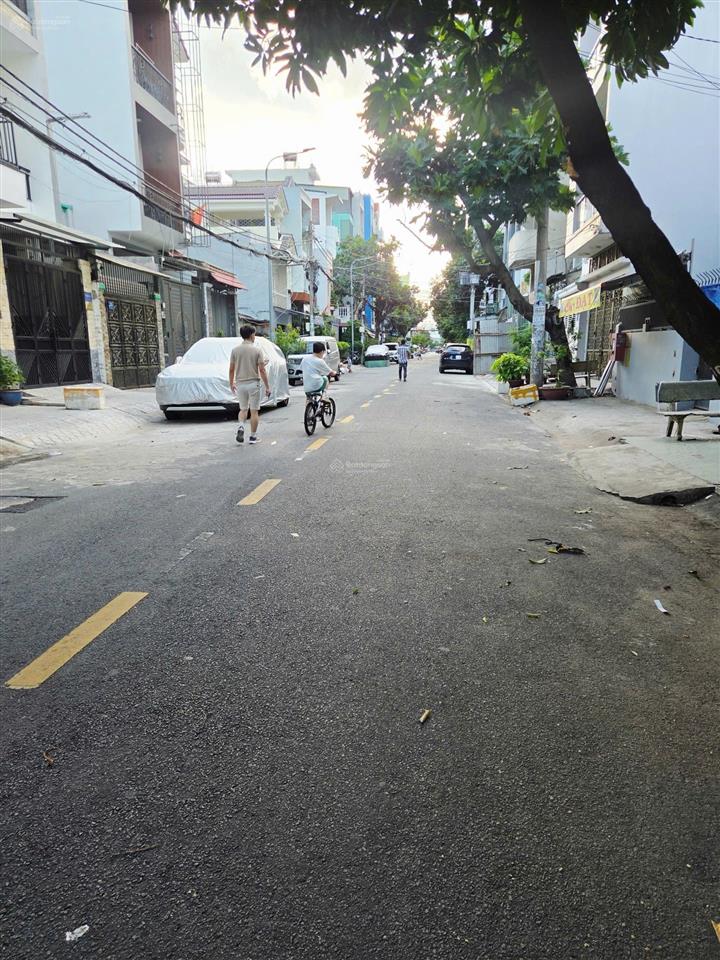 Cho thuê nhà lê quốc trinh  3,5x20m 2 tấm 3pn  gần ngay phú thọ hòa, nguyễn sơn