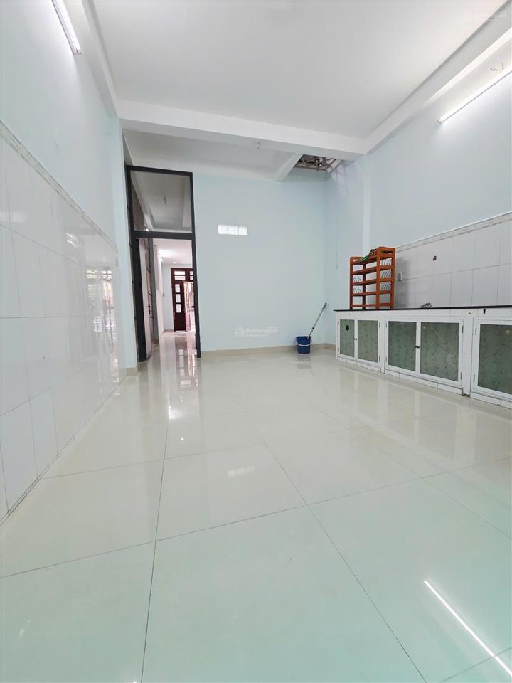 Cho thuê nhà mới 1/ lê thúc hoạch  4x17m 3 tấm 3pn  hẻm 8m thông, gần tân hương, phú thọ hòa