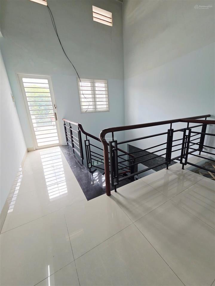 Cho thuê nhà mới 1/ lê thúc hoạch  4x17m 3 tấm 3pn  hẻm 8m thông, gần tân hương, phú thọ hòa