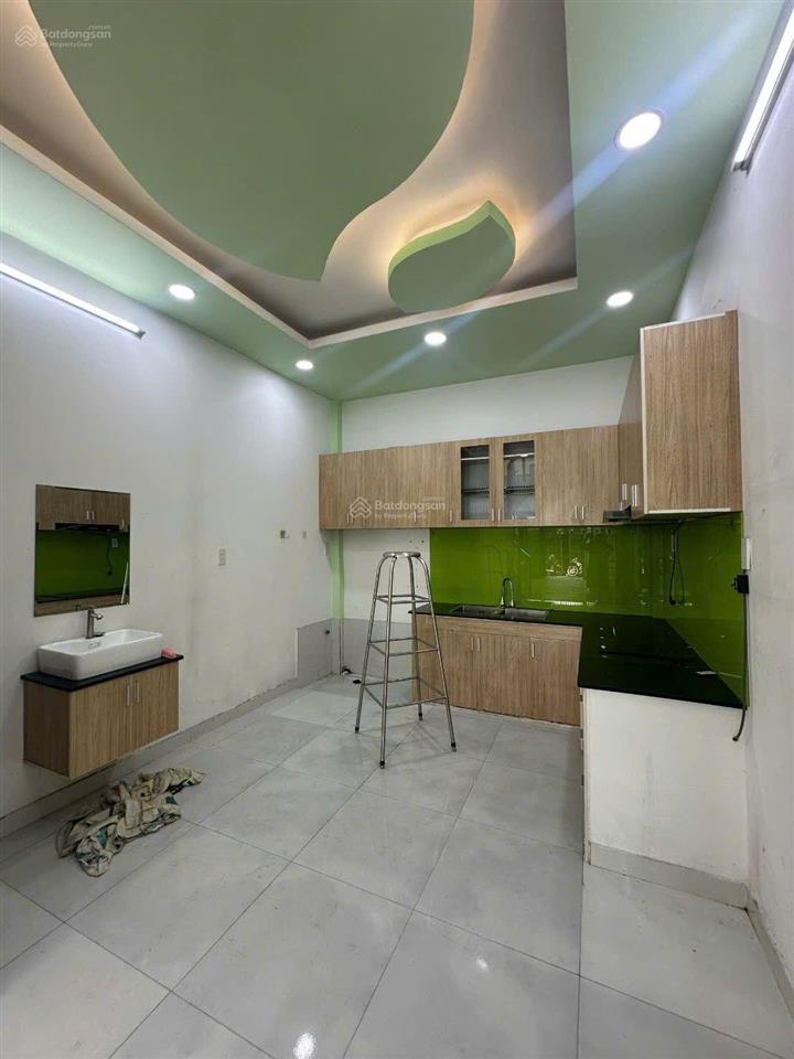 Cho thuê nhà đẹp full nội thất  khu gò dầu, đường 6m ô tô, gần tân kỳ tân quý, aeon, tân sơn nhì
