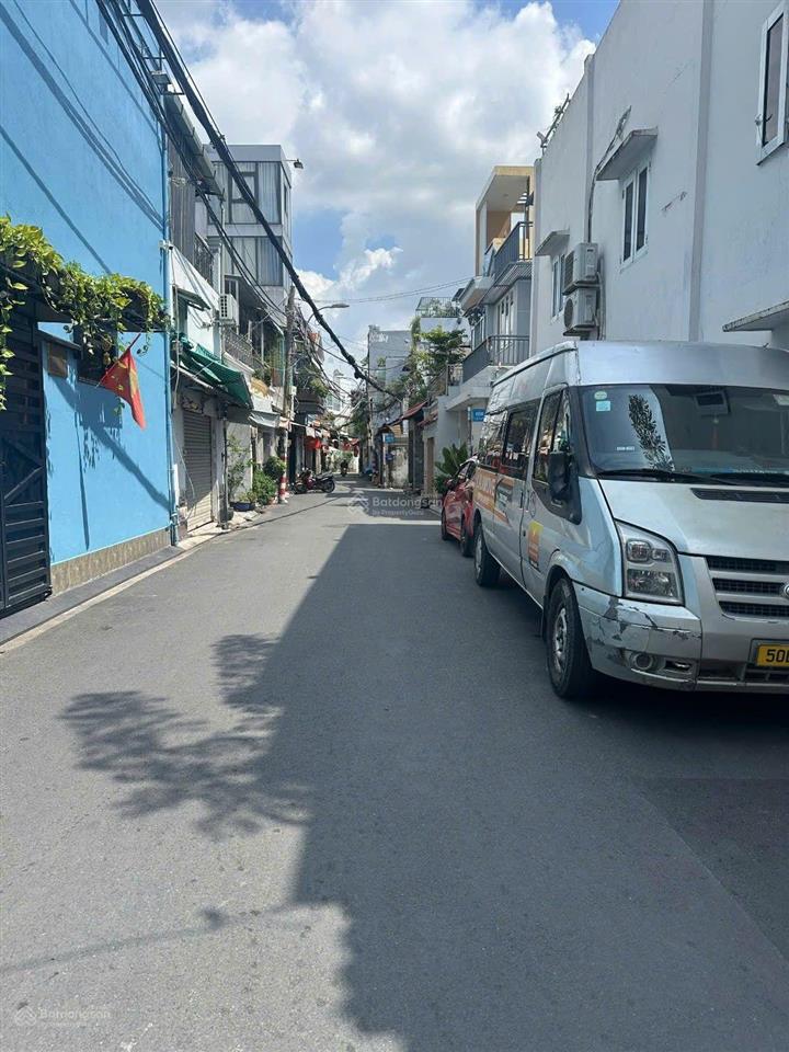 Cho thuê nhà đẹp full nội thất  khu gò dầu, đường 6m ô tô, gần tân kỳ tân quý, aeon, tân sơn nhì