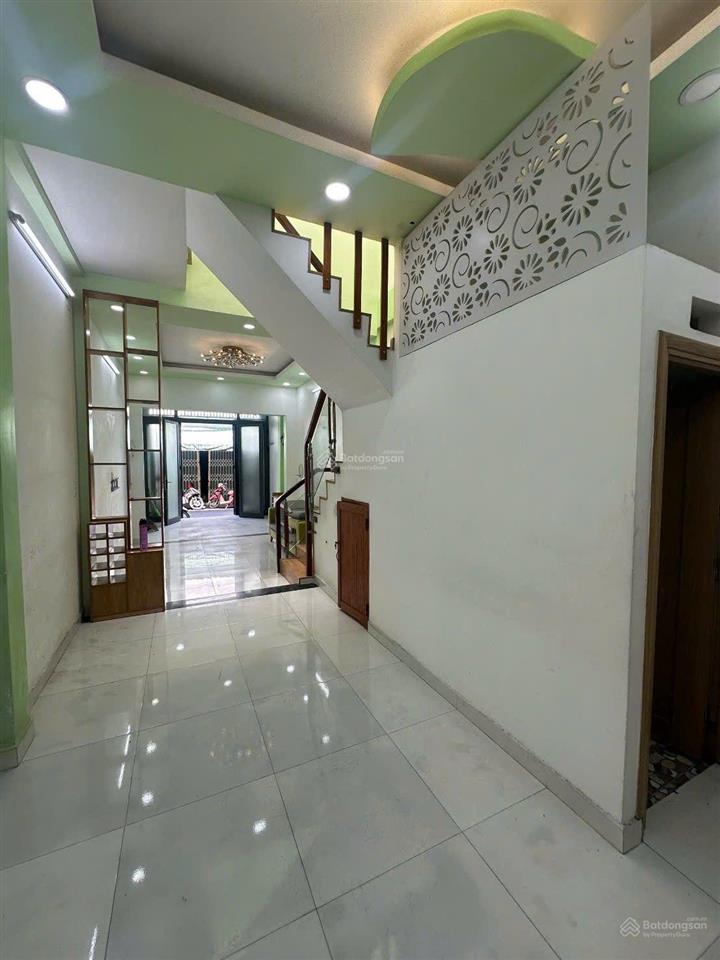 Cho thuê nhà đẹp full nội thất  khu gò dầu, đường 6m ô tô, gần tân kỳ tân quý, aeon, tân sơn nhì