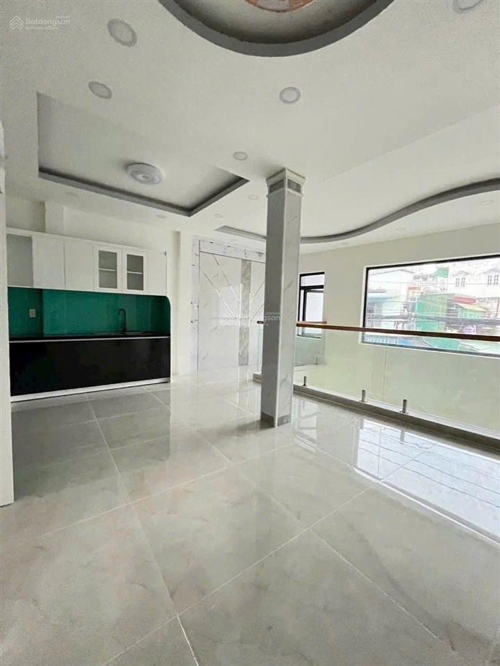 Cho thuê nhà mtkd lương thế vinh  6,5x13m, 3 tấm rộng rãi, dtsd 400m, gần lũy bán bích, hòa bình