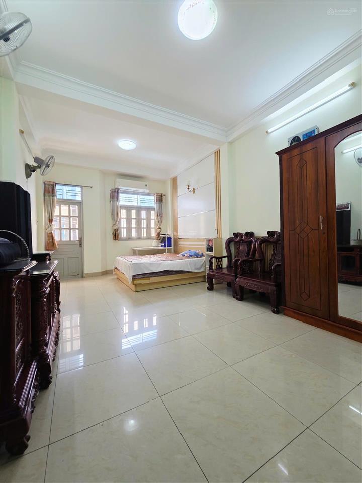 Cho thuê nhà full nội thất, hẻm 5m thạch lam  nhà đẹp 5pn, gần tô hiệu, thoại ngọc hầu