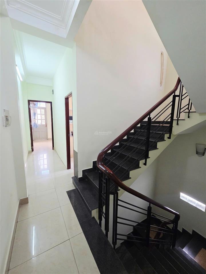 Cho thuê nhà full nội thất, hẻm 5m thạch lam  nhà đẹp 5pn, gần tô hiệu, thoại ngọc hầu