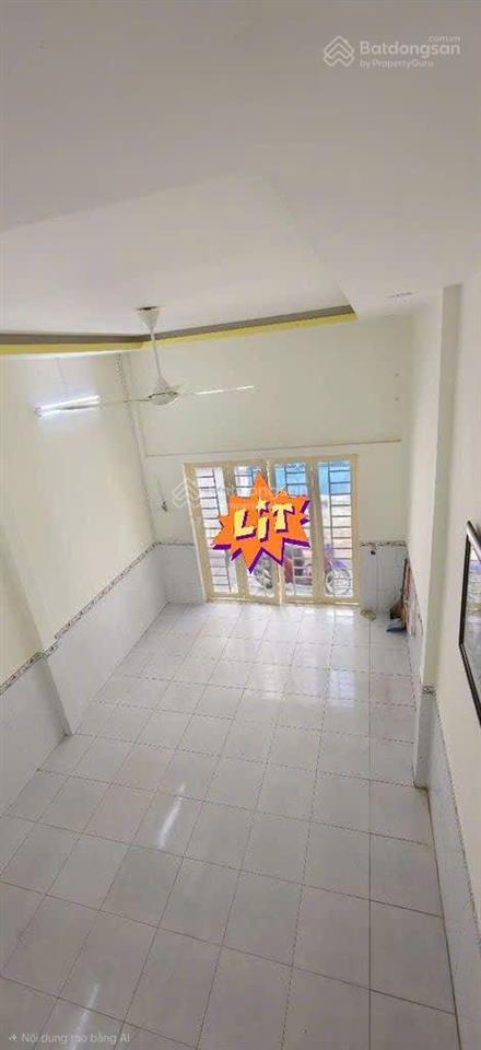 Cho thuê nhà 1/ lê trọng tấn  4,2x15m 2 tầng 2pn  gần trường đhcn, gần aeon, trường chinh