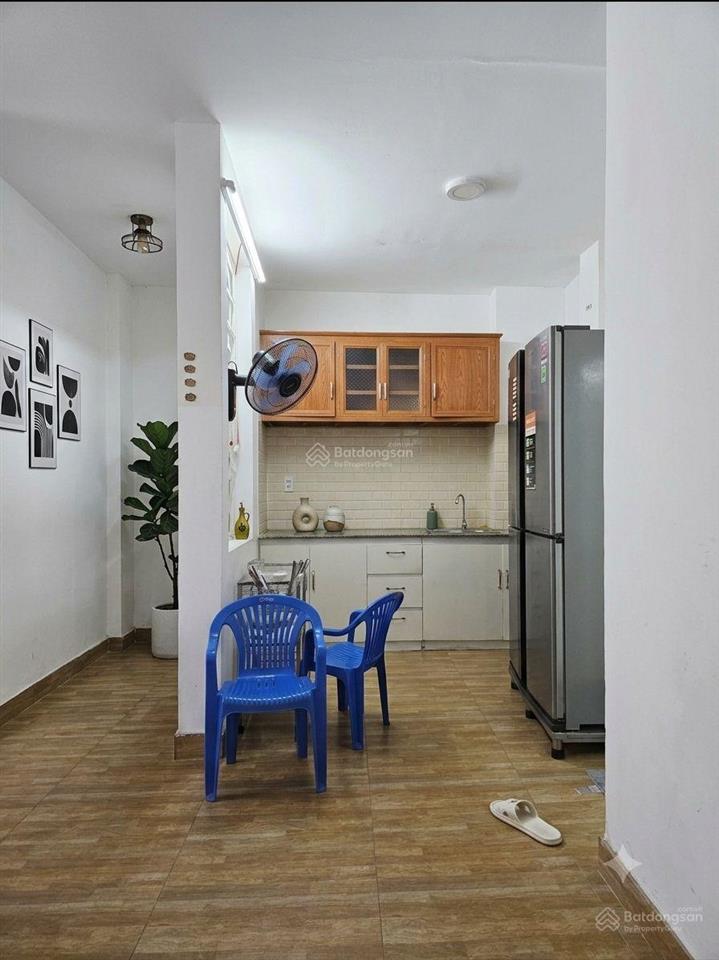 Cho thuê nhà đẹp khu gò dầu  6,3x9m 4 tấm có nội thất, hẻm 8m thông