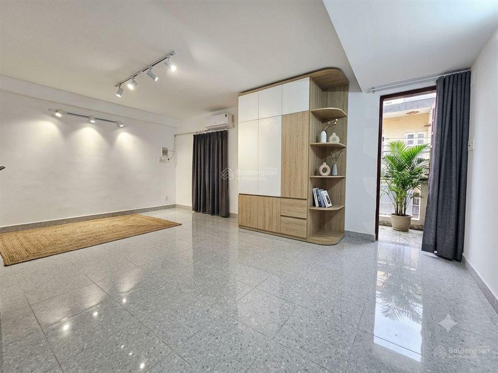 Cho thuê nhà đẹp khu gò dầu  6,3x9m 4 tấm có nội thất, hẻm 8m thông