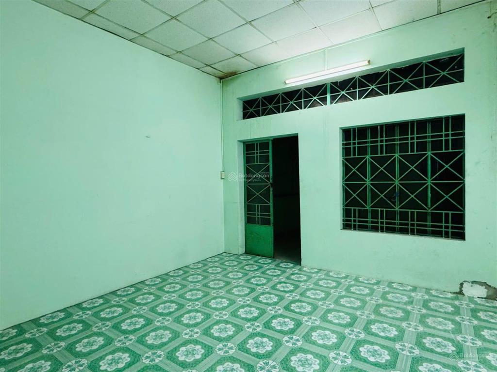 Cho thuê nhà mtkd lũy bán bích  4,2 x 20m 2 tấm  vị trí đẹp, sung, gần độc lập, âu cơ, q.tân bình