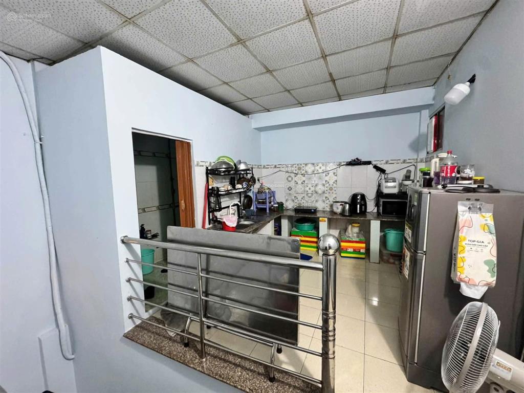 Cho thuê nhà hẻm ô tô tân kỳ tân quý 4x15m 2 tấm 3pn, gần aeon, tân sơn nhì, lê trọng tấn