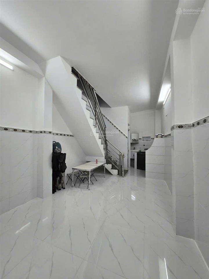 Cho thuê nhà mtkd đỗ nhuận 3,3x8m 2 tấm, nhà mới , đường 10m gần lê trọng tân, tân kỳ tân quý