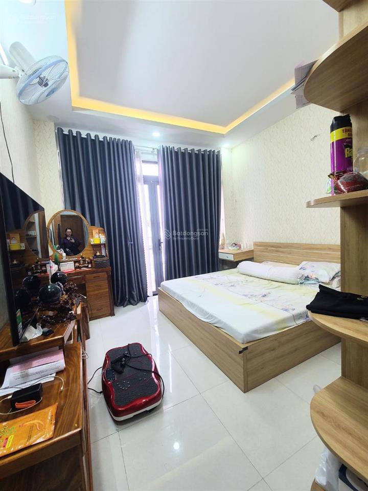 Hơn 6 tỷ, nhà gò vấp, đường oto trải nhựa, dt 54m2, 5 tầng bề thế, khu phân lô cao tầng
