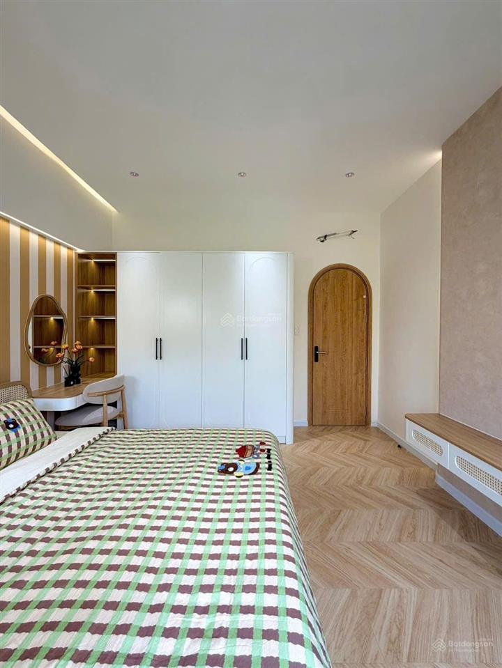 Hiếm gò vấpnhỉnh 6tyngay gần lottehẻm xe hơi vào nhàkhu dân cư an ninh