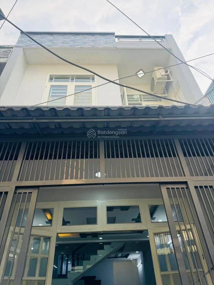 Hot gò vấp nhỉnh 5 tỷ hẻm xe hơi  chỉ 95tr/m2  ngang 4.5m  kế bên emart