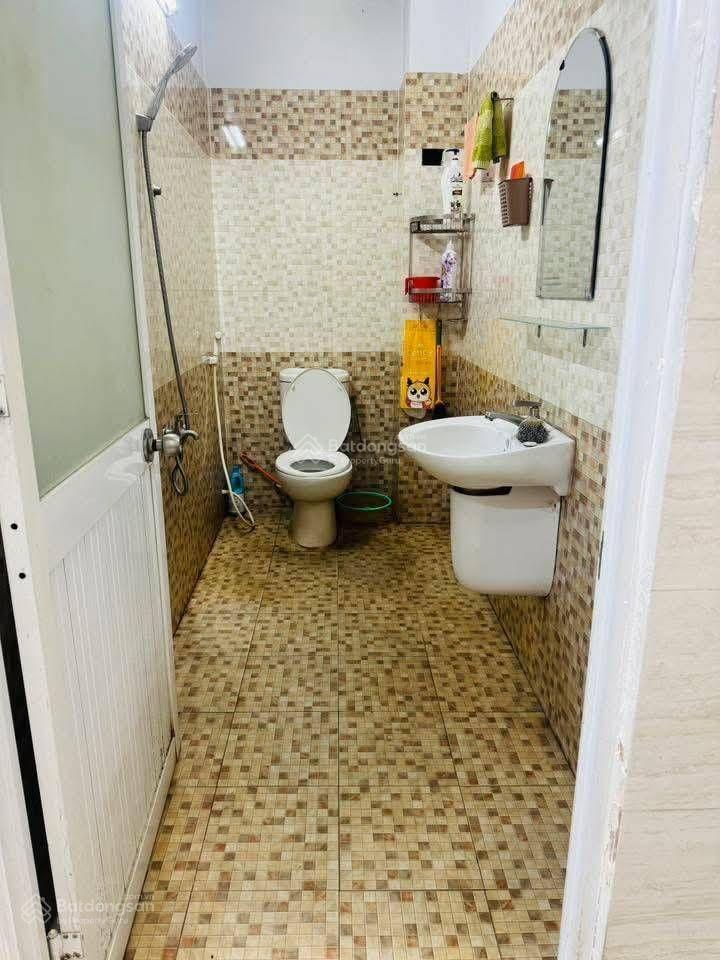 Hot gò vấp nhỉnh 5 tỷ hẻm xe hơi  chỉ 95tr/m2  ngang 4.5m  kế bên emart