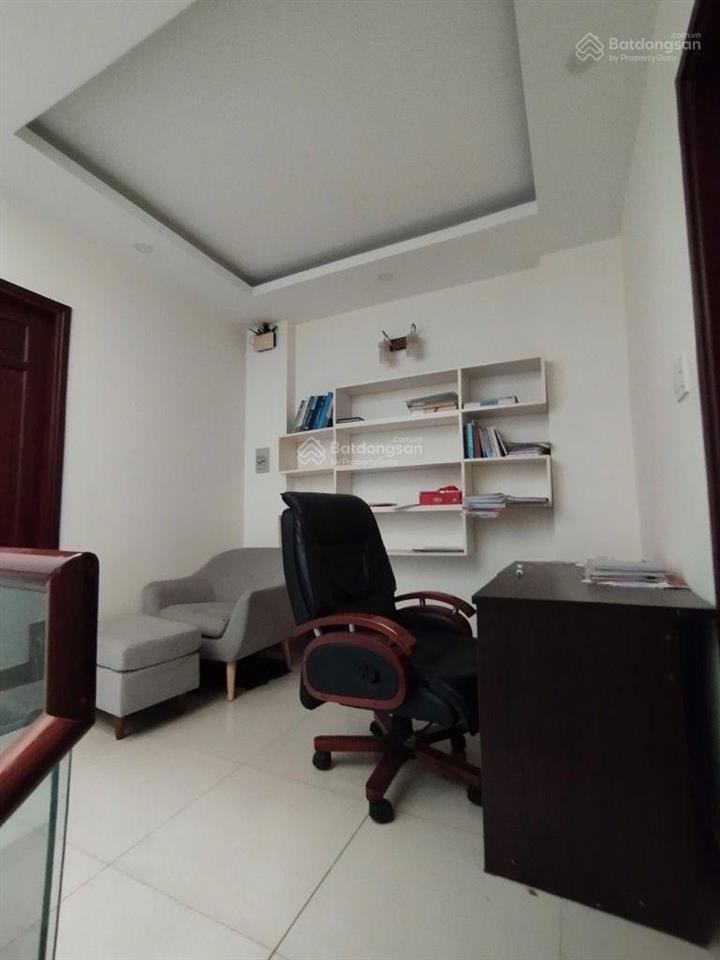 Gấp  nhỉnh 10 tỷ  lê đức thọ  115m2  hẻm kinh doanh 8m  tặng nhà 4 tầng, khu phân lô bàn cờ