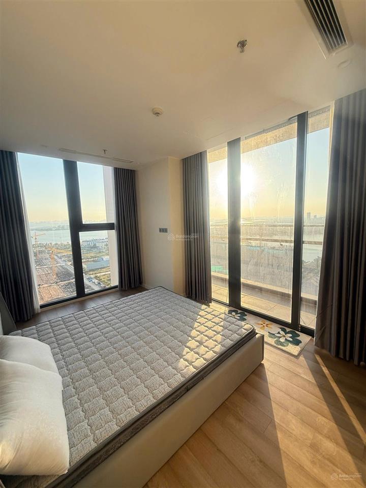 Bán căn góc 2pn icon40 82m2 full view sẵn nội thất cách biển 300m cạnh tttm và trường quốc tế chợ