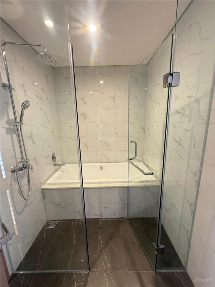 Bán căn góc 2pn icon40 82m2 full view sẵn nội thất cách biển 300m cạnh tttm và trường quốc tế chợ