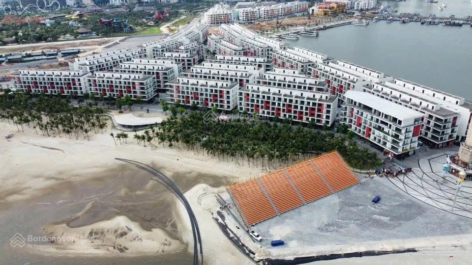 Shophouse cảng tầu phố thương cảng sản phẩm 1 0 2 kinh doanh sầm uất vị trí trung tâm du lịch