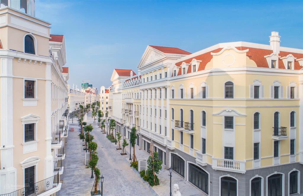 Cắt lỗ căn góc shophouse eu đã có sổ về hoàn thiện kinh doanh ngay sát biển