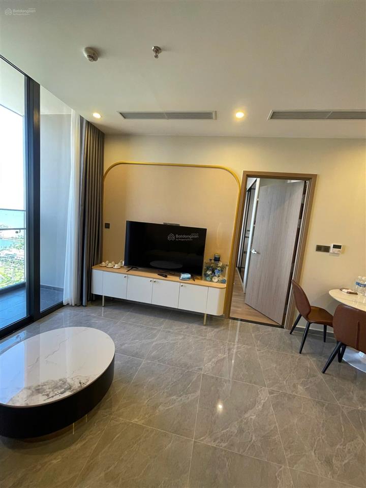 Bán nhanh 1 + icon40 62m2 full nội thất chỉ 2,6 tỷ, đông nam mát mẻ tầng cao cách biển 300m