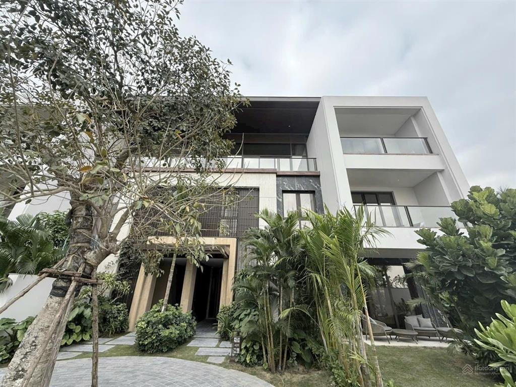 Căn góc biệt thự intercon bên bờ biển hạ long chia sẻ lợi nhuận 4,2 tỷ / năm