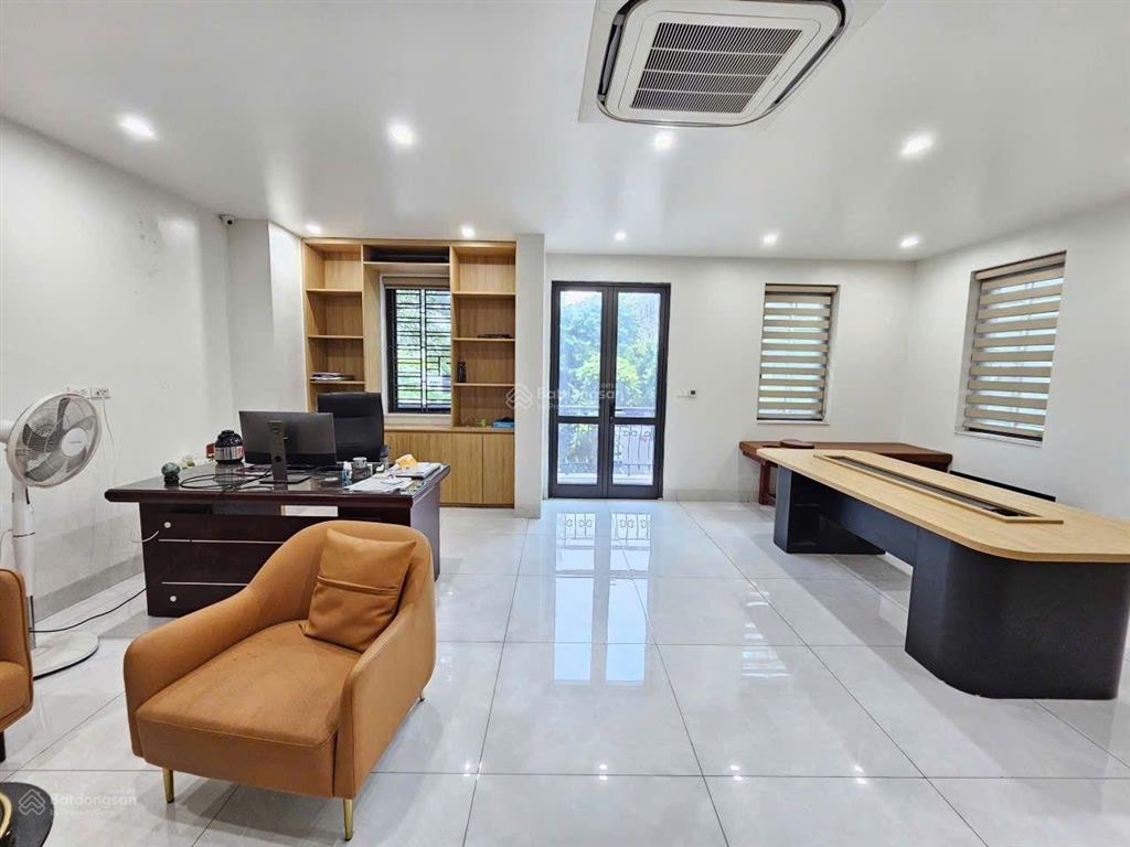 Bán liền kề luxury kiến hưng hà đông, tòa văn phòng kết hợp ở 6 tầng thang máy bằng giá nhà thô