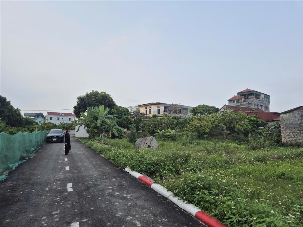 Bán mảnh đất thôn lai tảo, mỹ xuyên, mỹ đức, 298m, mặt tiền 10m, trước đất ô tô tránh