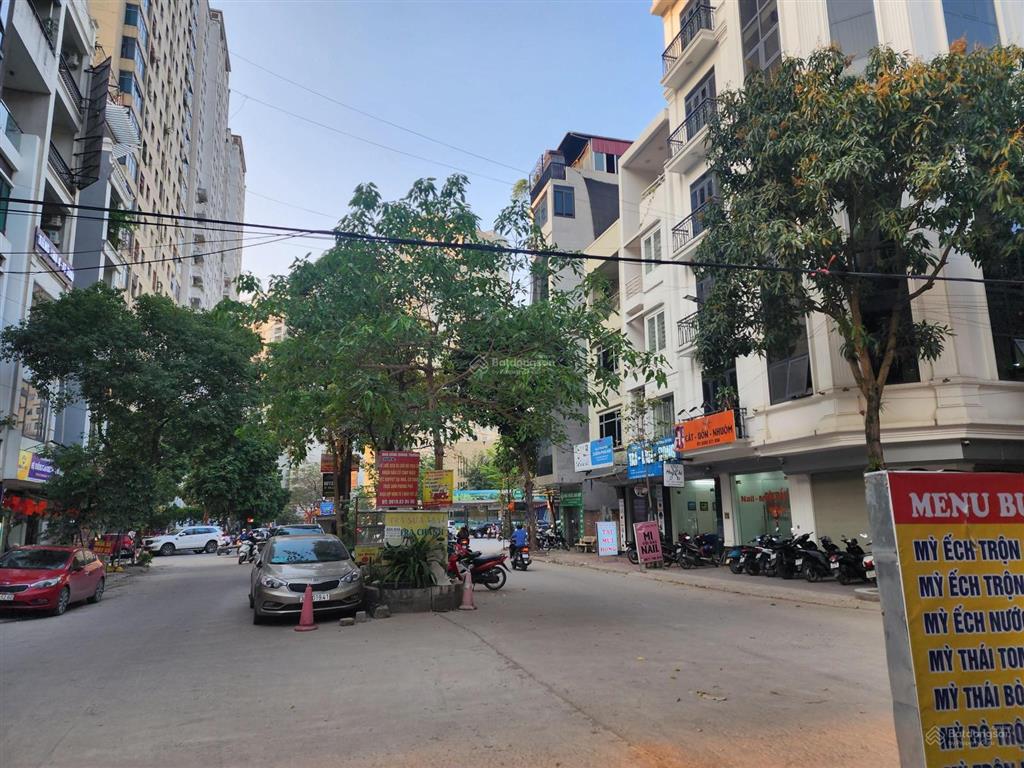 Bán mảnh đất mặt đường đôi kđt văn khê, vị trí trung tâm kđt kinh doanh cực đỉnh, giá hơn 15 tỷ