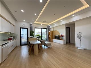 Bán căn 3 pn hướng đông nam full nội thất giá 6 tỷ