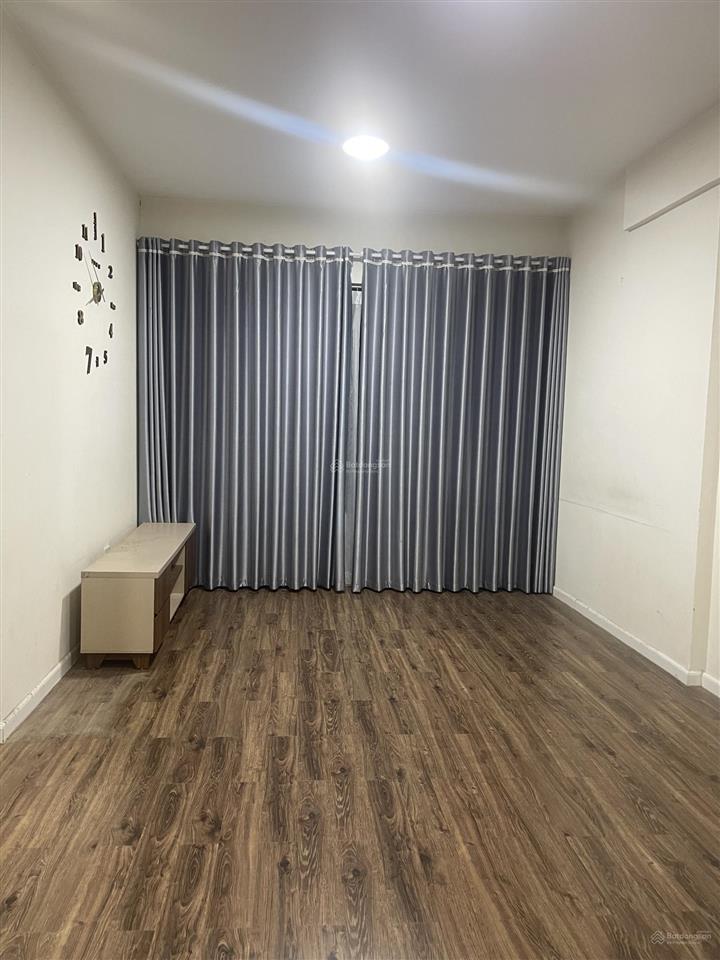Bán căn góc 2 pn, 1 wc toà mp4 mizuki park