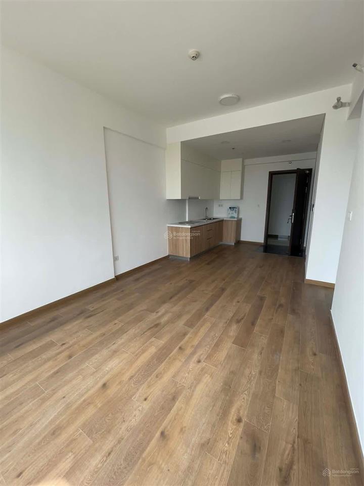 Cho thuê 2 pn, 1 wc có máy lạnh giá 9tr/tháng