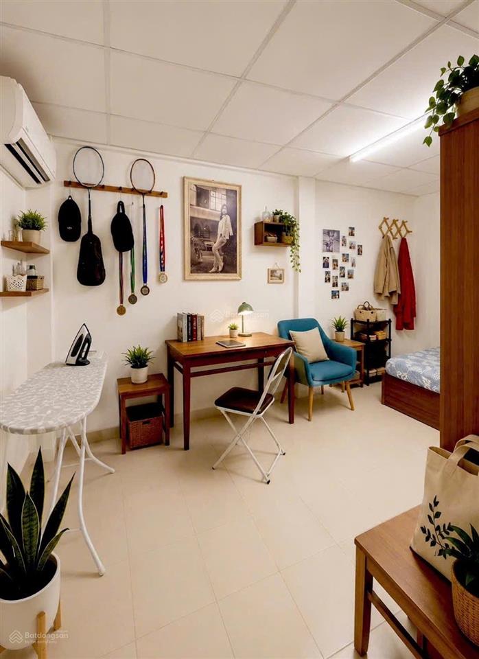 Khu hiếm nhà bán, ngang 6m nở hậu, 3pn, 3wc, ô tô đỗ cửa