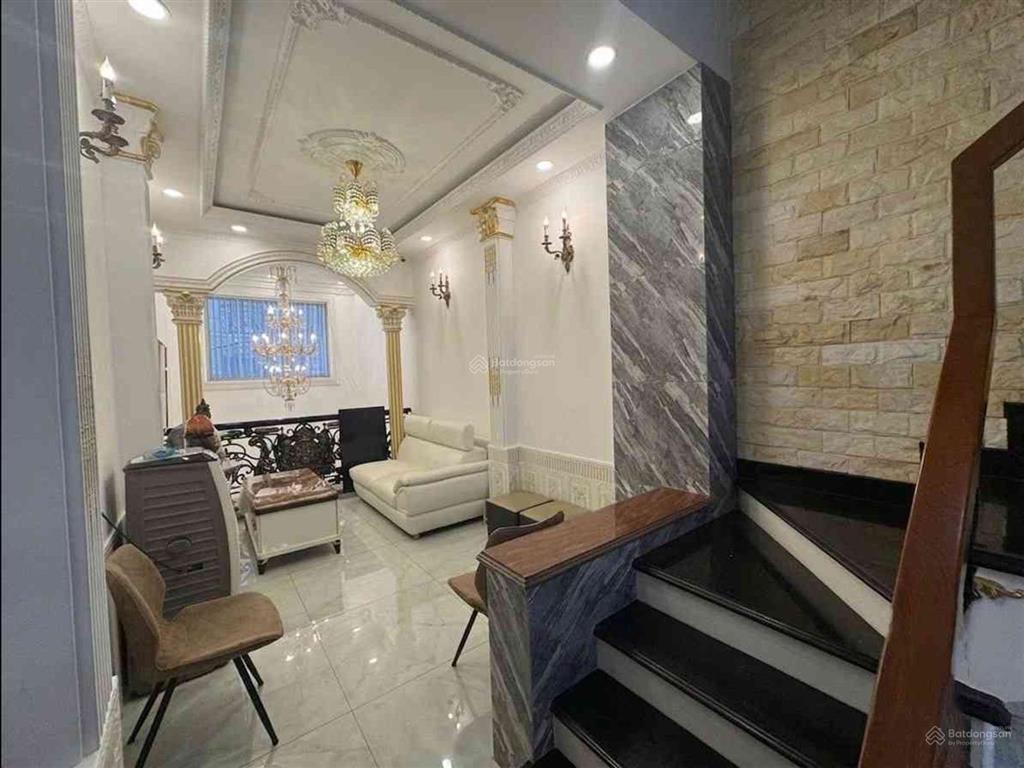 Ngay hoàng văn thụ sát mặt tiền đường, hẻm ô tô thông, 5 tầng, 5pn, 6wc, hoàn công đủ