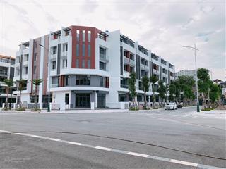 195 triệu/m2 đất có liền kề 95m², 500m² sàn, mặt phố đức giang, full đồ 3 tỷ.  0968 096 ***