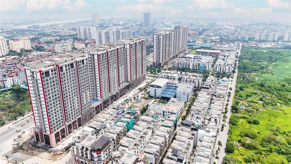 10 triệu thuê liền kề 100m2, 6 tầng, 450m2 sử dụng, dự án khai sơn city. gđkd đạt 0945 892 ***