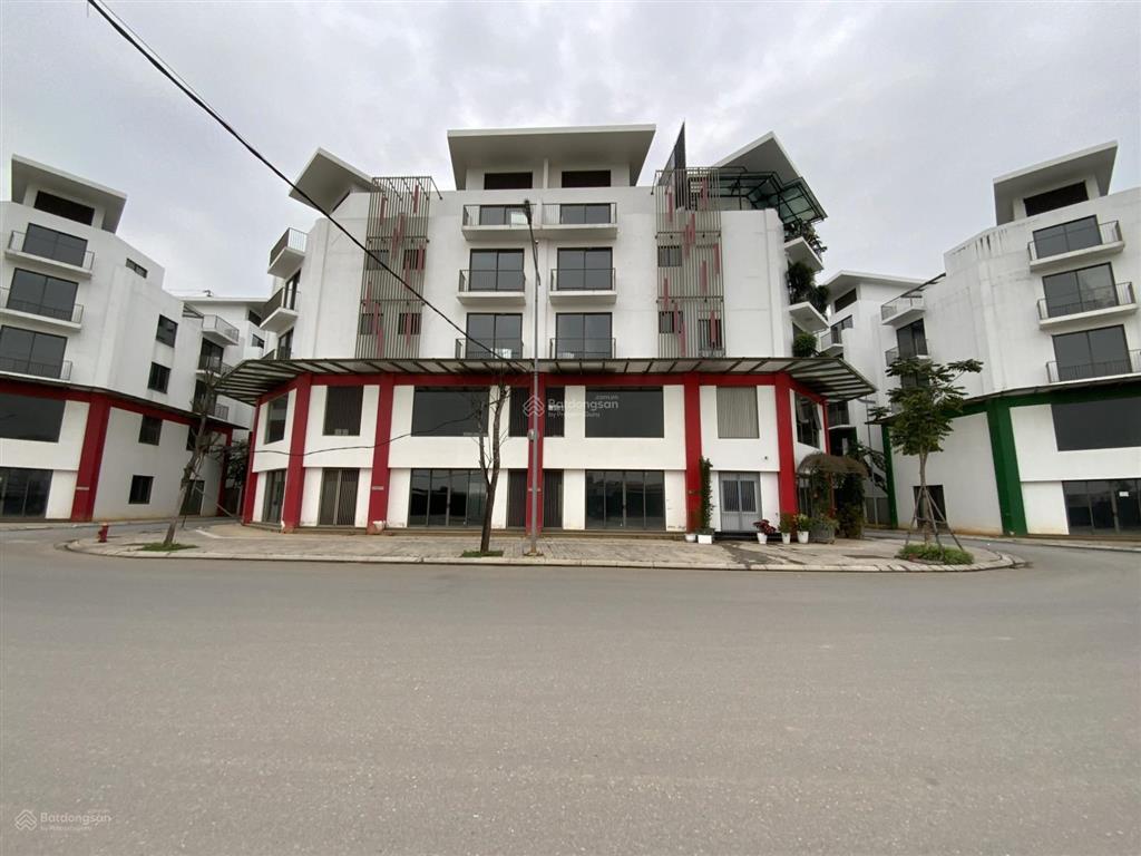 10 triệu thuê liền kề 100m2, 6 tầng, 450m2 sử dụng, dự án khai sơn city. gđkd đạt 0945 892 ***