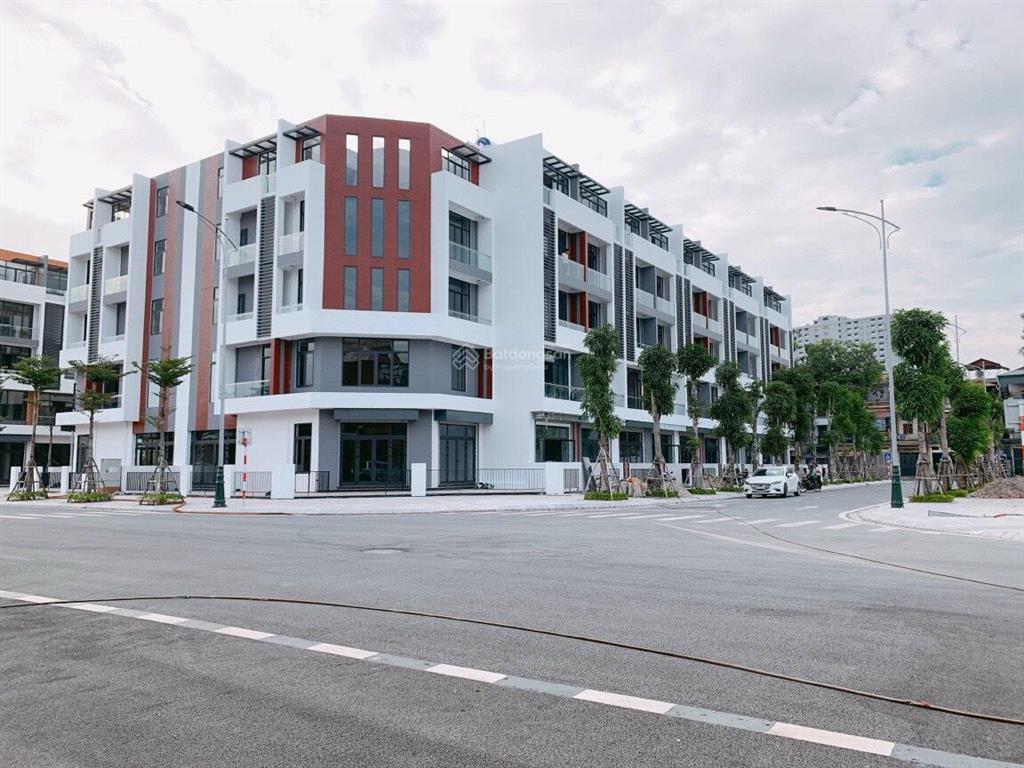 10 triệu thuê liền kề 95m2, 5 tầng, 350m2 sàn, dự án bình minh garden. gđkd đạt 0945 892 ***