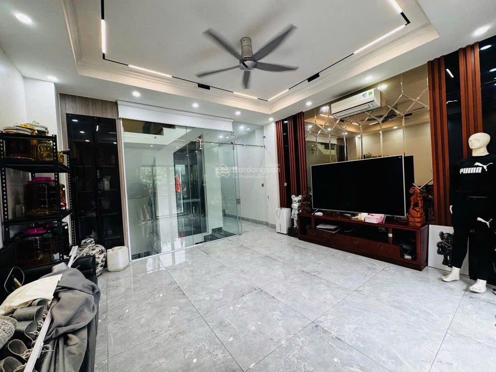 280 triệu/m2 đất có liền kề 76m2  450m2 sàn  full nội thất 4 tỷ gỗ quý.  0945 892 ***