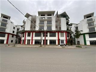 220 triệu/m2 đất có liền kề 100m2, 450m2 sử dụng tại khai sơn town. chủ thiện chí bán 0945 892 ***