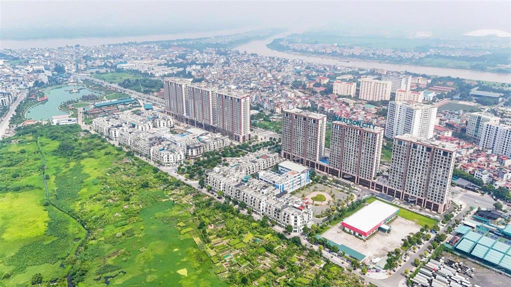 230 triệu/m2 đất có liền kề 76m2, 350m2 sử dụng tại khai sơn town. chủ thiện chí bán 0945 892 ***