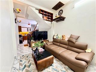 2 tỷ hơn  nhà mới luôn  2 phòng ngủ  vị trí cực đẹp  xe ba gác đỗ cửa  thửa đất vuông