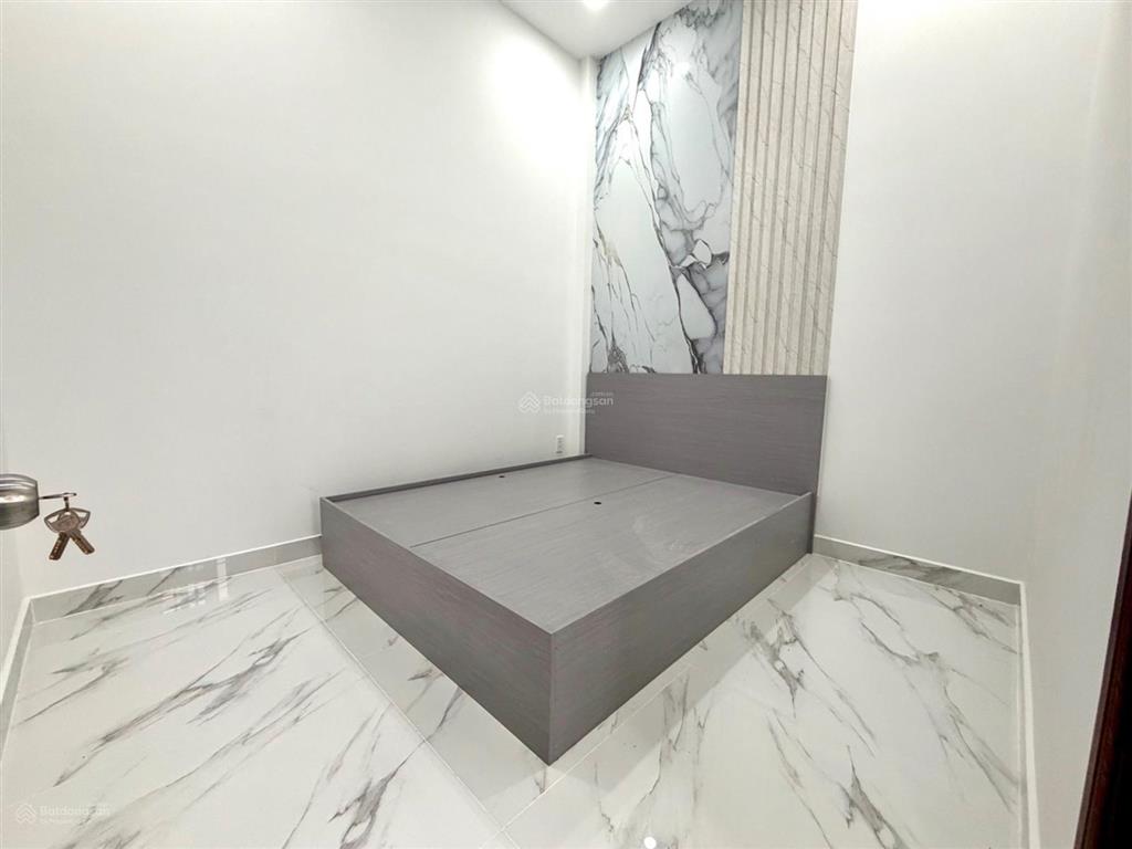 Siêu phẩm nhà mới đẹp sát quận tân phú, 53m2  2 tầng, 3pn  hẻm ôtô thông  chỉ hơn 5 tỷ.