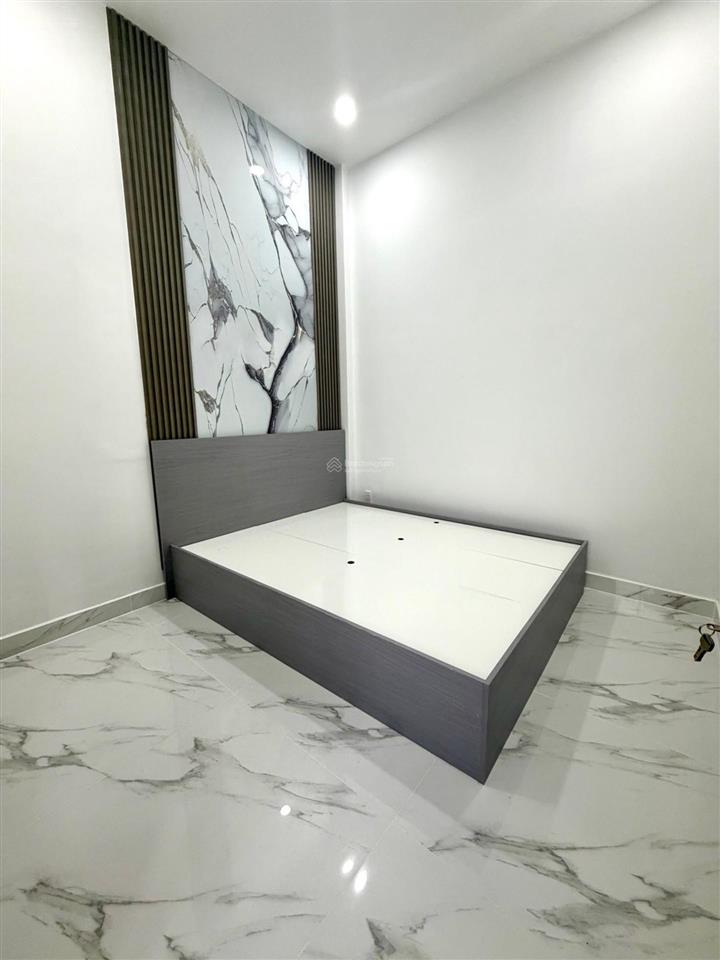 Siêu phẩm nhà mới đẹp sát quận tân phú, 53m2  2 tầng, 3pn  hẻm ôtô thông  chỉ hơn 5 tỷ.