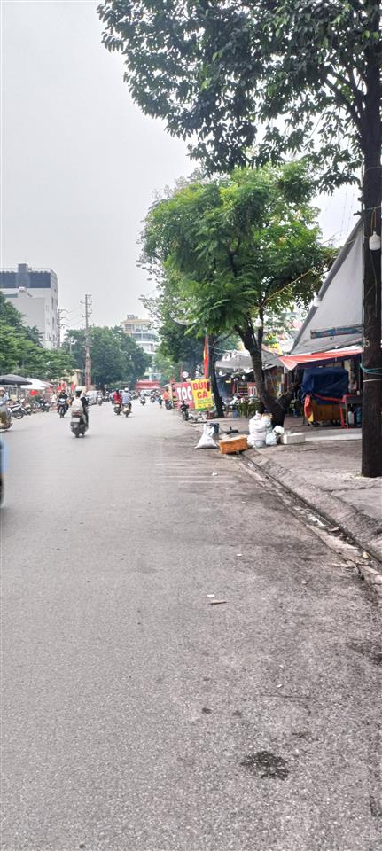 Sát chợ bông đỏ, phan đình giót, hà đông, 46m2, giá 9 tỷ, ô tô, kinh doanh